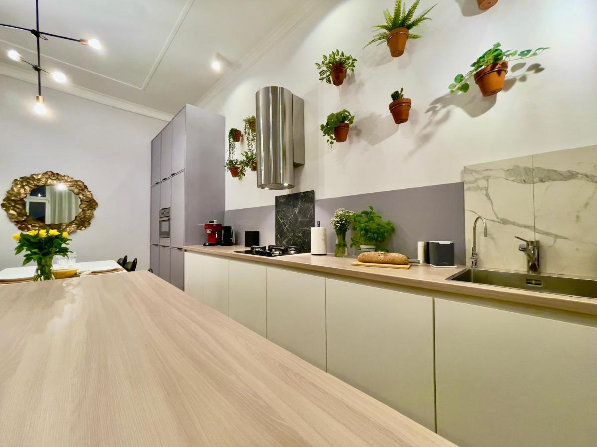 Apartament Spacious In The Center- Main Square 300m